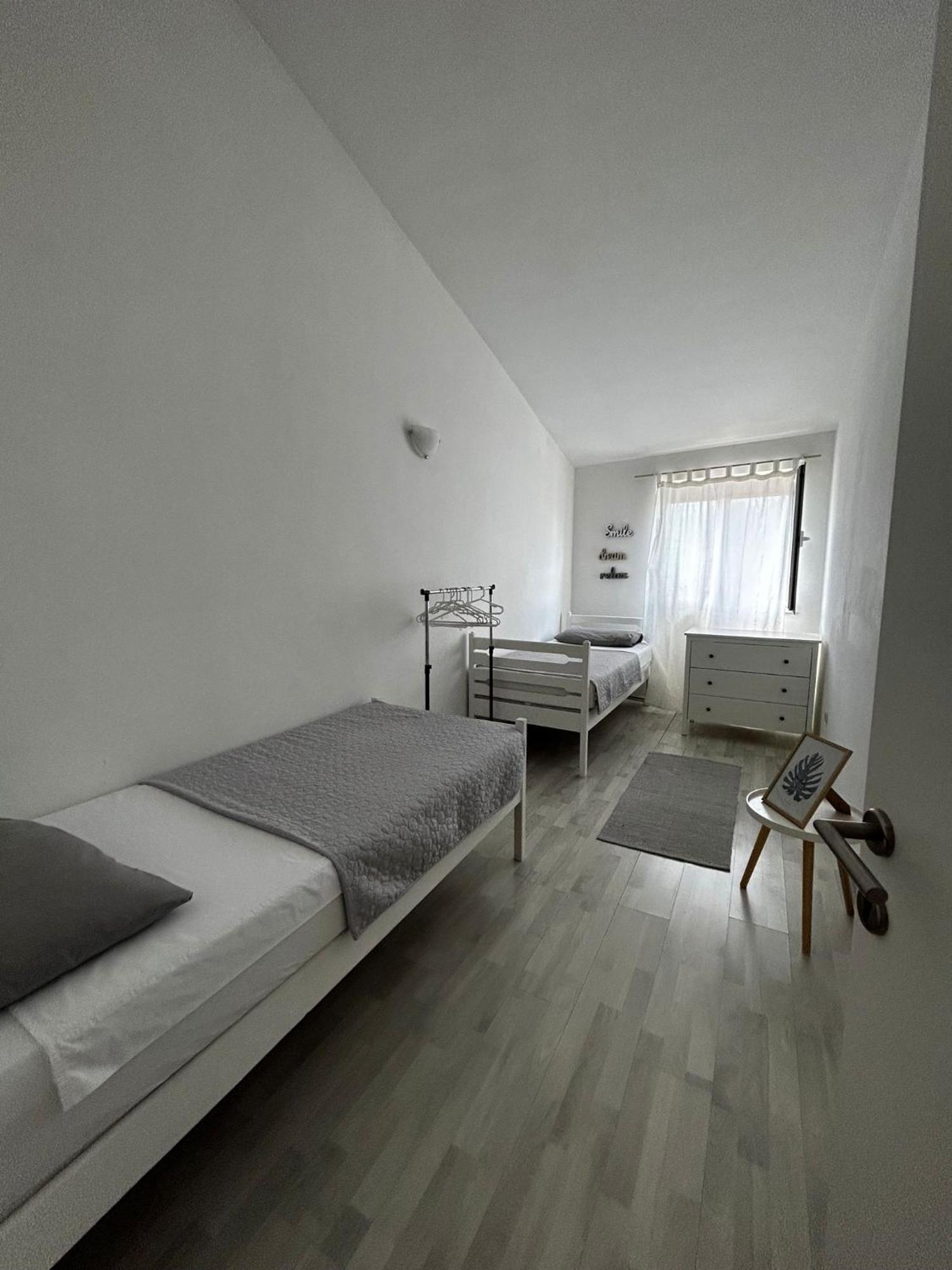 פירובאץ Apartments Petrovic מראה חיצוני תמונה