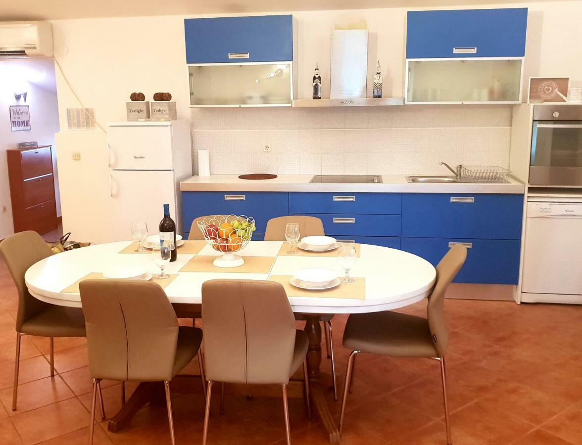פירובאץ Apartments Petrovic מראה חיצוני תמונה